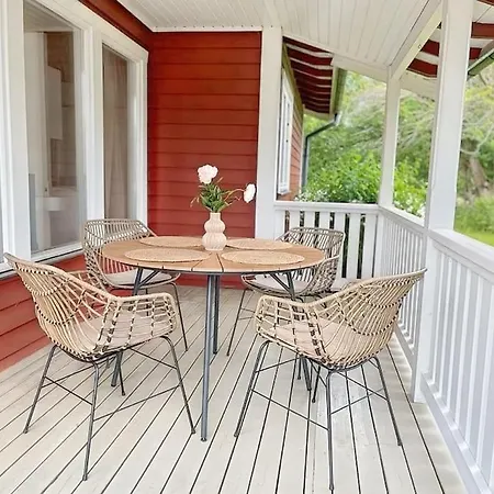 Idyllisk Kun 200m Fra Klint *